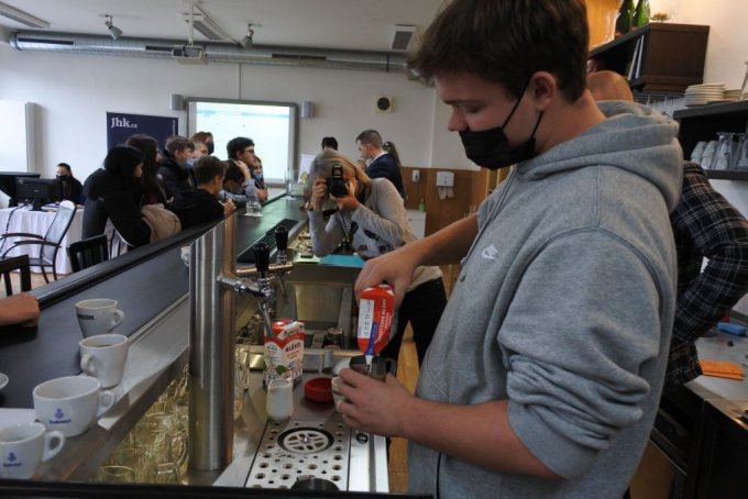 Navštívili jsme nápojové a gastronomické studium