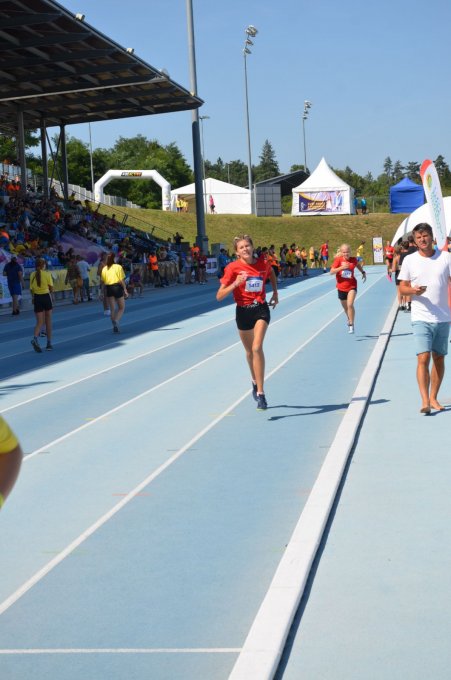 Trojice atletů ZŠ Školní na republikovém finále OLYMPIJSKÉHO VÍCEBOJE