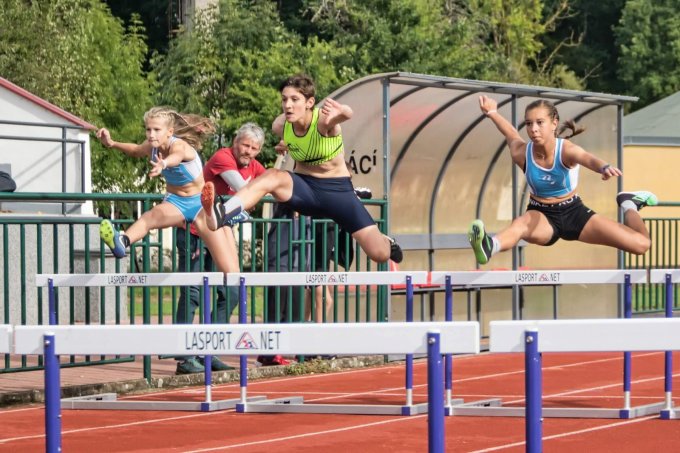 Ohlédnutí za atletickým podzimem na ZŠ Školní