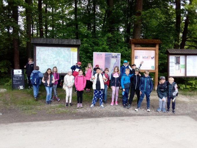 Dobrodružství v Trocnově - třídní výlet 3. A a 3. B