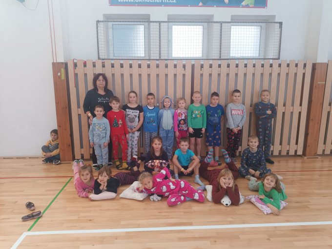 Pyžamový den na ZŠ Školní – malé gesto, velký smysl