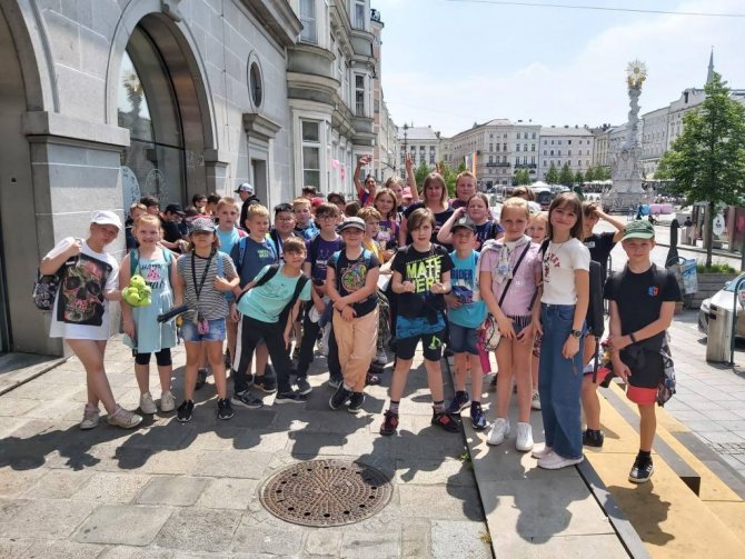 Žáci ZŠ Školní na výletě na Pöstlingberg